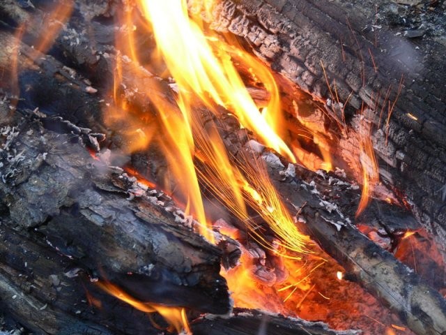 тепло огня
